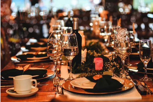 Nel cuore della provincia di Treviso, affacciato sull'argine del suggestivo fiume Sile, vi presen...