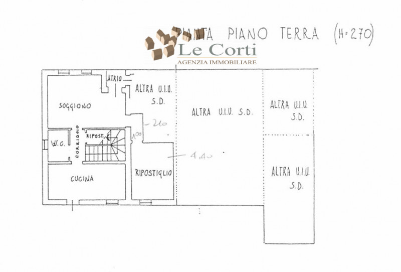 A Lonigo, in una zona semi-centrale tranquilla ma comoda a tutti i servizi, proponiamo in vendita...