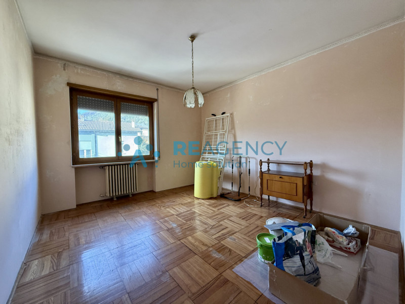 Valdagno - Novale

Stai cercando un ampio appartamento bicamere in una bifamiliare?
Prezzo € 57.0...