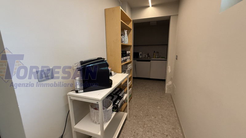 UFFICIO DI PREGIO IN VILLA STORICA – PADOVA, VICINANZE TRIBUNALE E FIERA


All’interno di una’ pr...