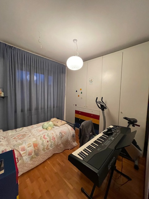 CAZZAGO di Pianiga vendesi bella Bifamiliare con giardino privato e ingresso indipendente. 
Svilu...