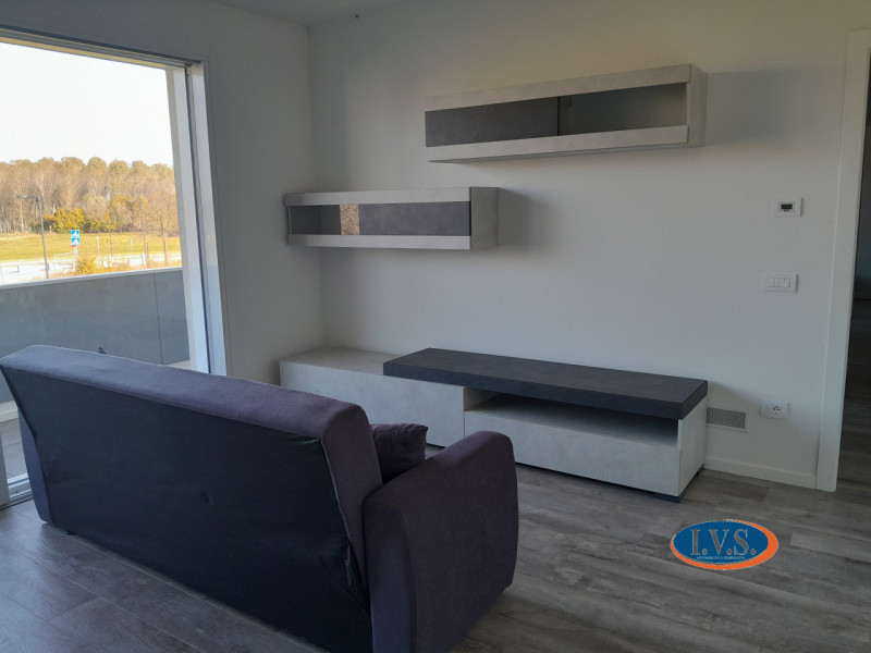 MONTEGALDA (VI) - In una posizione estremamente riservata e immersa nel verde proponiamo  al pian...