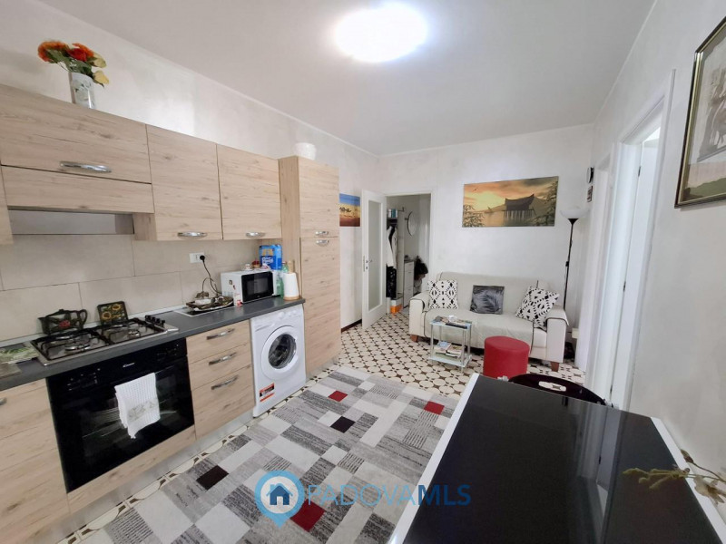 Immobile in esclusiva al Gruppo Padova MLS
Sei alla ricerca di un bell'appartamentino in zona CAV...