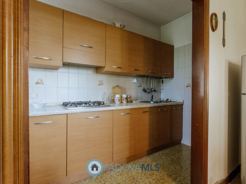 Immobile in esclusiva al Gruppo Padova MLS
Immersa nel verde ma comodamente vicina al centro del ...