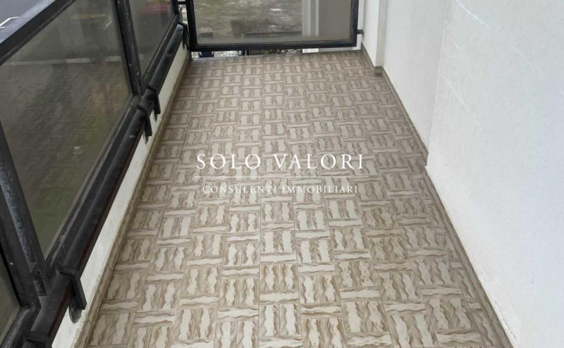 Scopri il tuo nuovo rifugio al mare! Situato nel cuore di Jesolo, precisamente nella rinomata zon...