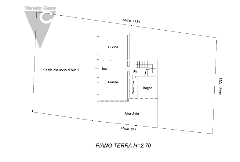Nel centro di Pontelongo proponiamo in vendita una casa singola comoda ai principali servizi, ide...