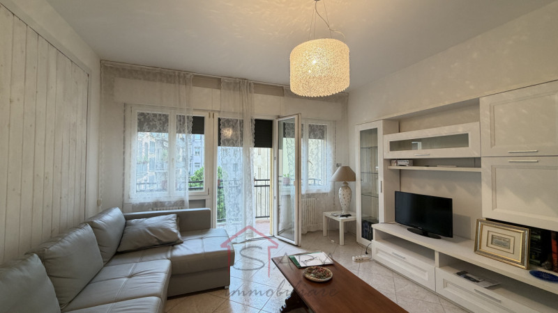 PADOVA - VIA BEATO PELLEGRINO

ULTIMA STANZA DISPONIBILE

Affittasi stanza singola (letto singolo...