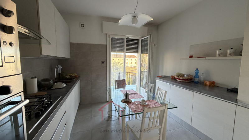 PADOVA - VIA BEATO PELLEGRINO

ULTIMA STANZA DISPONIBILE

Affittasi stanza per una persona (letto...