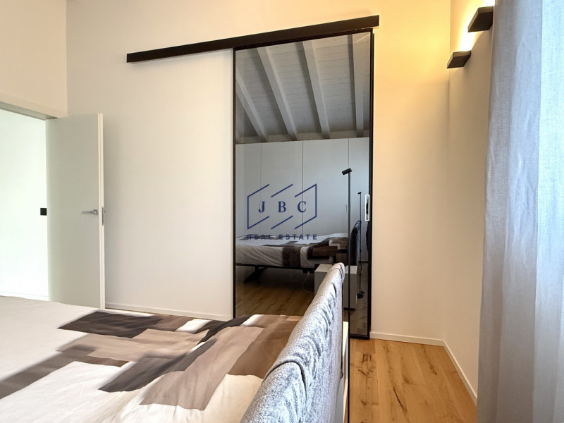 Benvenuti nella vostra nuova casa a pochi minuti dal centro di Oderzo, un luogo dove comfort e mo...