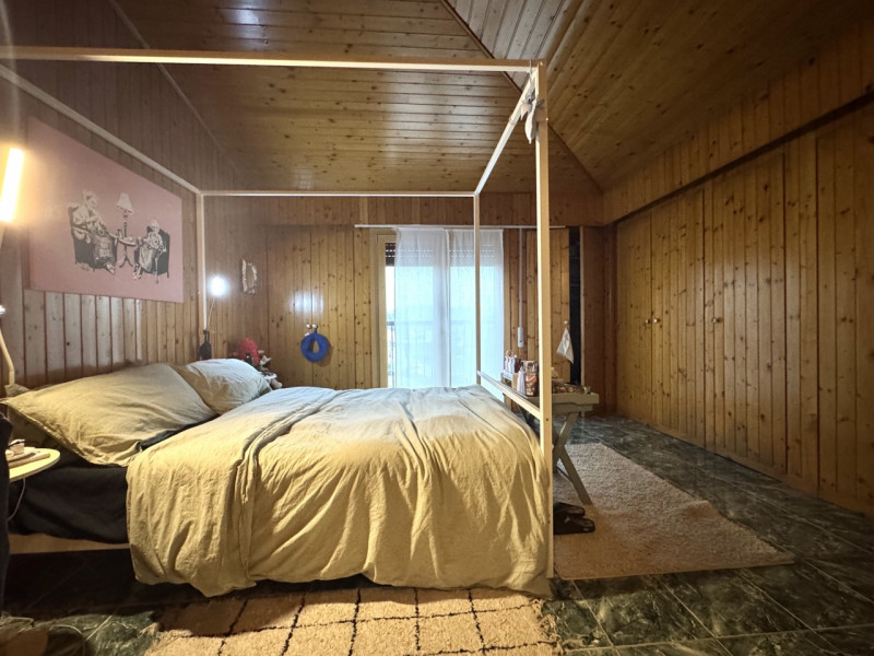 AMPIO BICAMERE PARZIALMENTE ARREDATO 

Solo persone referenziate con lavoro a tempo indeterminato...