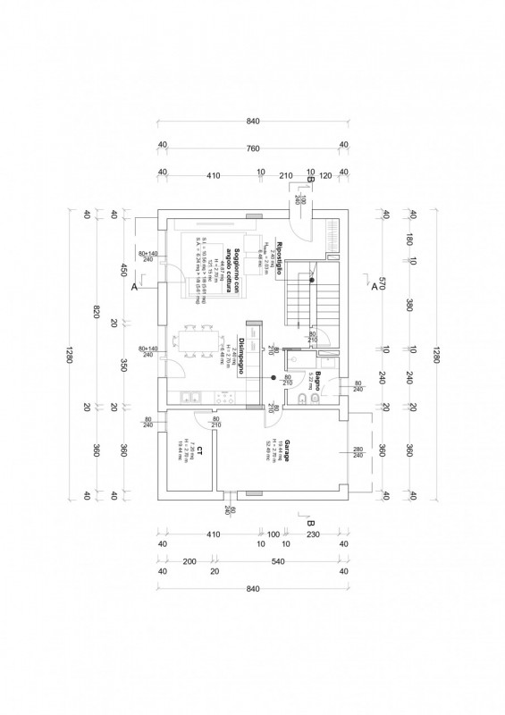 Immersa nella tranquillità di Poiana di Granfion, questa splendida casa unifamiliare rappresenta ...