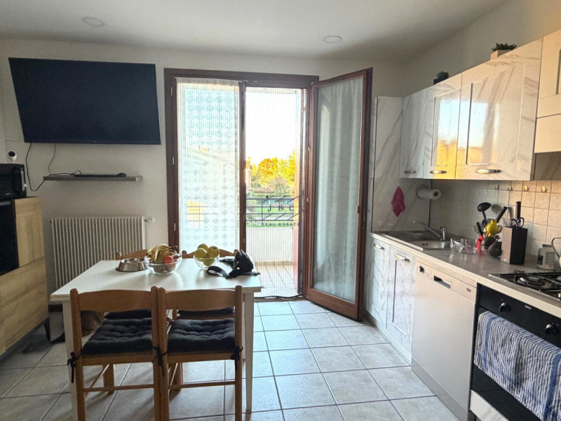 CEGGIA - (VE) 
Proponiamo in esclusiva a Ceggia, in zona residenziale appartamento situato al pri...