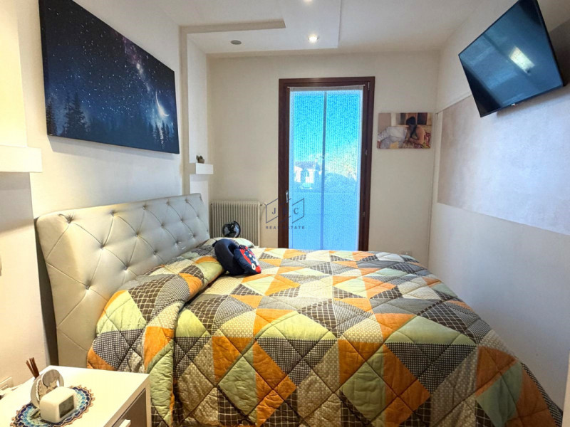 CEGGIA - (VE) 
Proponiamo in esclusiva a Ceggia, in zona residenziale appartamento situato al pri...