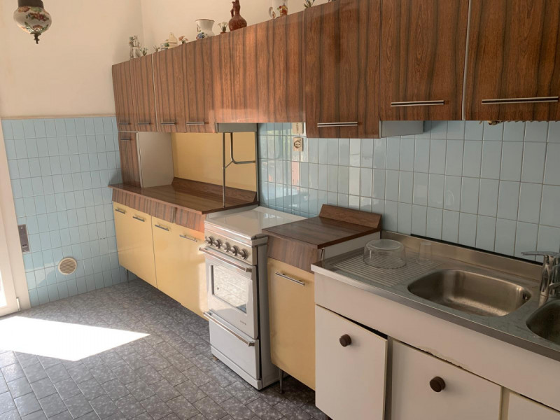 ARCELLA: Classe Energetica in fase di definizione.
Appartamento in bifamiliare ubicato alla fine ...