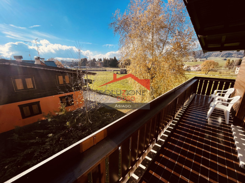 Appartamento su palazzina di 4 unità abitative con ampio giardino condominiale, zona tranquilliss...