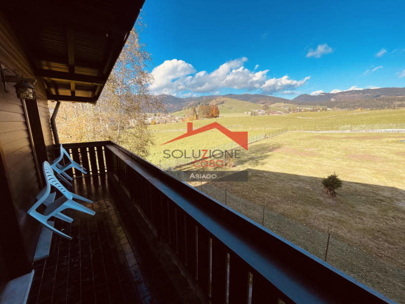 Appartamento su palazzina di 4 unità abitative con ampio giardino condominiale, zona tranquilliss...