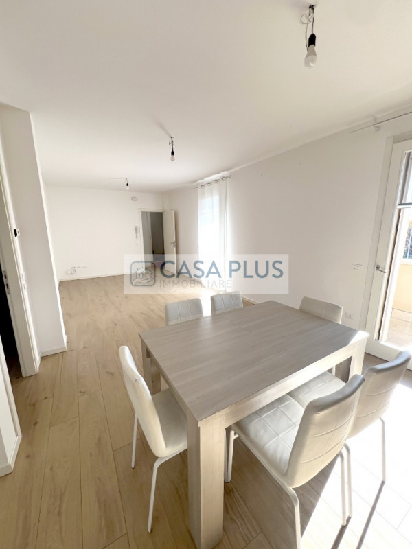 Proponiamo splendida soluzione di villetta a schiera centrale di nuova costruzione in tranquilla ...