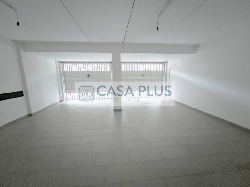 Proponiamo splendida soluzione di villetta a schiera centrale di nuova costruzione in tranquilla ...