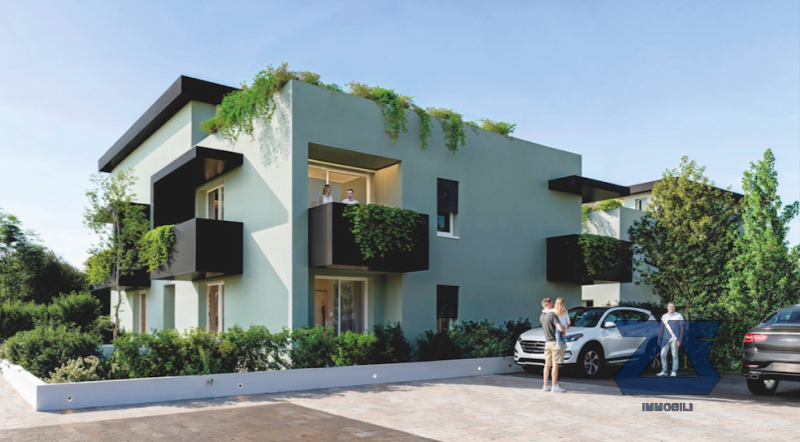 Proponiamo in vendita questo luminoso e spazioso quadrilocale distribuito su mq.90 in zona reside...