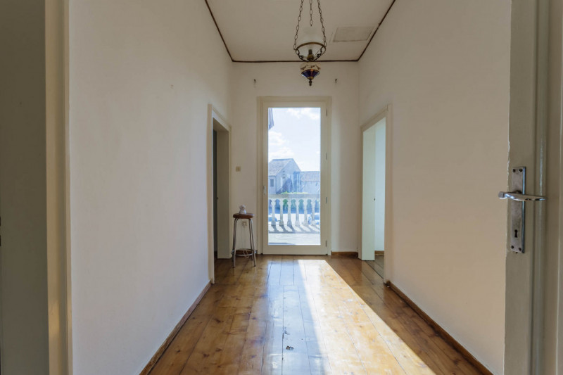 Nel centro di Agna, proponiamo in vendita una casa singola che conserva tutto il fascino della su...