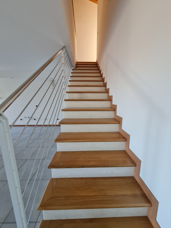 Scoprite questa straordinaria opportunità immobiliare: attico situato nel cuore di Montegrotto Te...