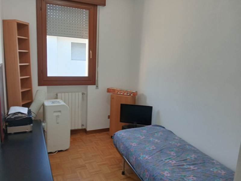 Saonara - In posizione centrale al paese, comoda ad ogni tipo di servizio,  in ottimo contesto ab...