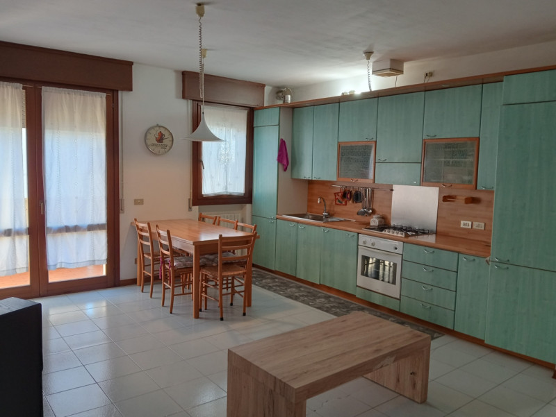 Saonara - In posizione centrale al paese, comoda ad ogni tipo di servizio,  in ottimo contesto ab...