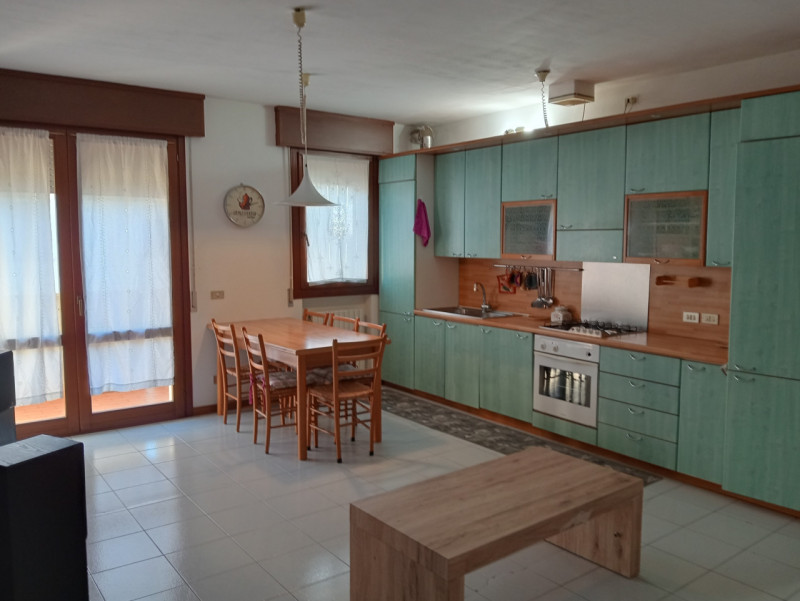 Saonara - In posizione centrale al paese, comoda ad ogni tipo di servizio,  in ottimo contesto ab...