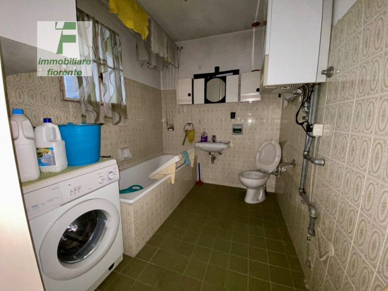 LIBERA SUBITO...COMODA AI SERVIZI E AL CENTRO CITTA'...BIFAMILIARE COMPLETA IN ORIZZONTALE...OGNI...