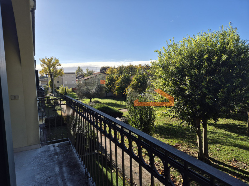 Marostica - In elegante contesto residenziale immerso nel verde condominiale, proponiamo MINI APP...