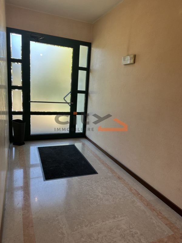 Marostica - In elegante contesto residenziale immerso nel verde condominiale, proponiamo MINI APP...