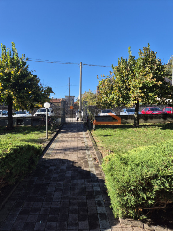 Marostica - In elegante contesto residenziale immerso nel verde condominiale, proponiamo MINI APP...