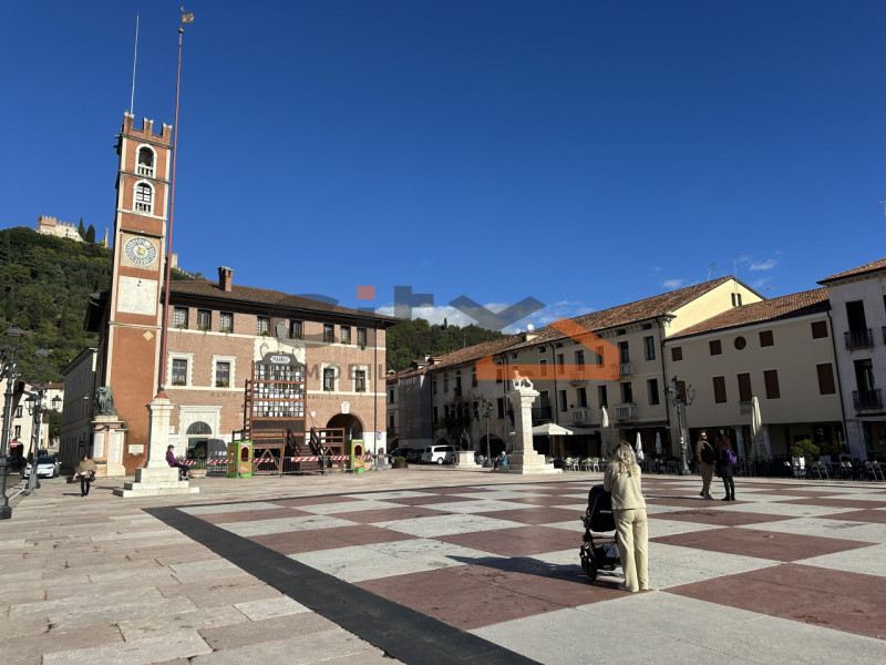 Marostica - In elegante contesto residenziale immerso nel verde condominiale, proponiamo MINI APP...