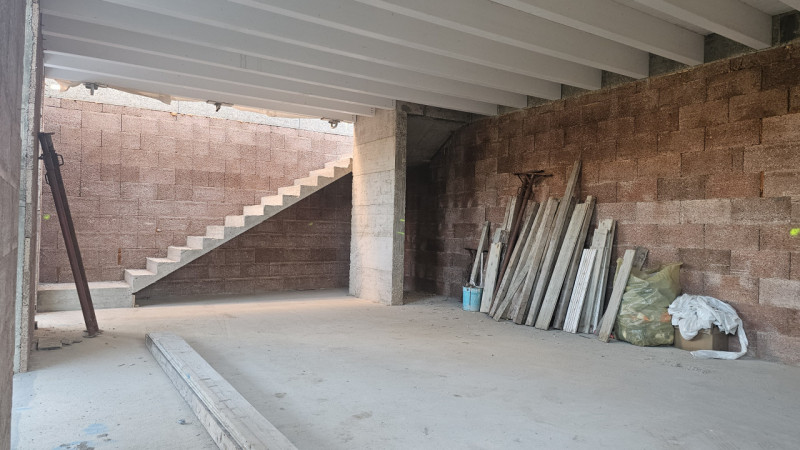 PD495 - In tranquilla strada privata in zona Guizza, perfettamente collegata a tutte le vie di co...