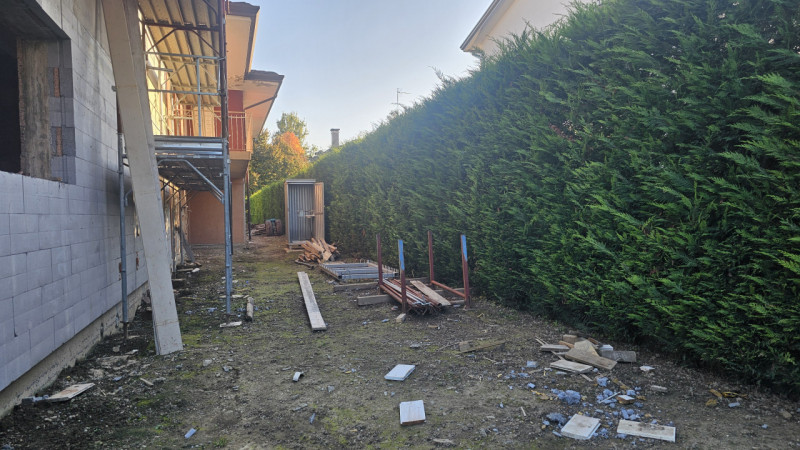 PD495 - In tranquilla strada privata in zona Guizza, perfettamente collegata a tutte le vie di co...