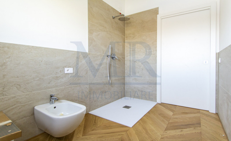 GUIZZA/FERRI  -  RIF MR310AF
SOGGIORNO 50 MQ - 3 CAMERE DA LETTO - CLASSE ENERG "A4"  

In nuova ...