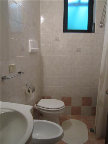 Vicenza, zona Santa Croce Bigolina, in posizione interna rispetto la Riviera Berica, quindi ripar...