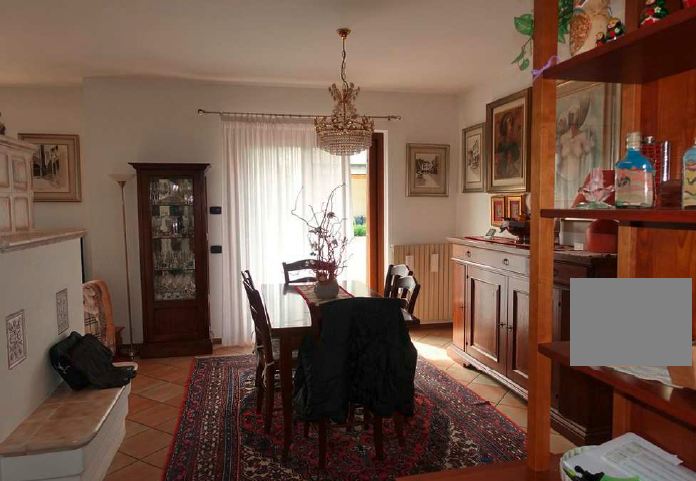 Rif. A.A.95-241

Vendita all'asta - bifamiliare su 3 livelli con giardino in data 02 dicembre 202...