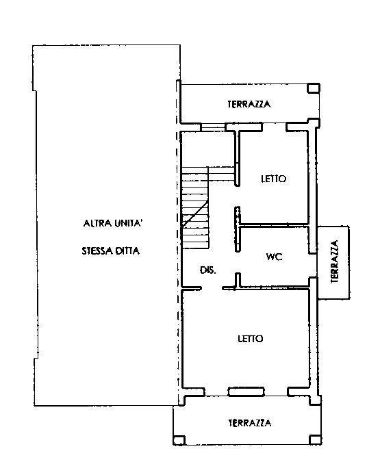 COMPOSIZIONE:
Porzione di bifamiliare sviluppata su più livelli. Al piano rialzato troviamo un am...
