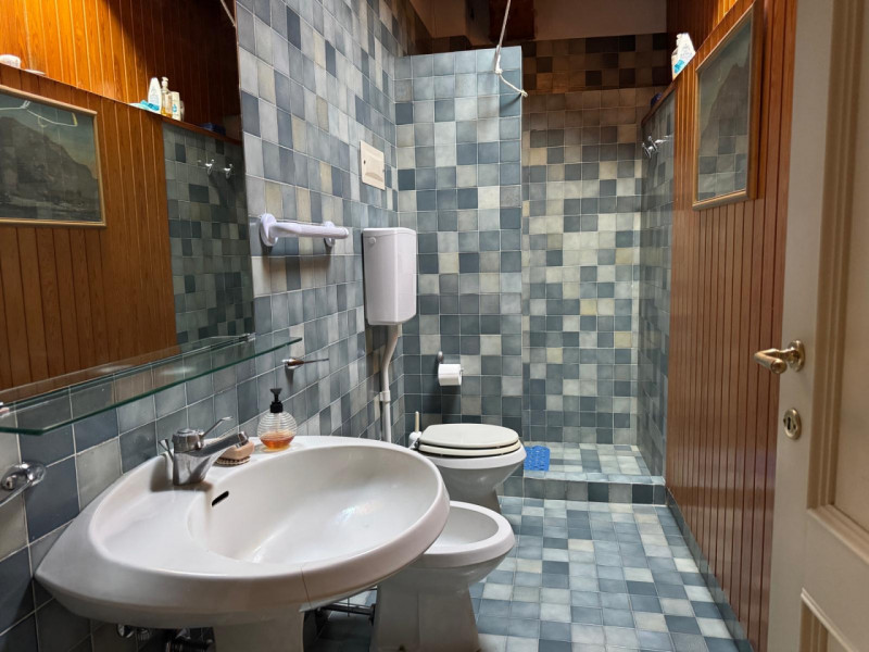 Rif. BC240 (Per info: Daniel +39 3939878704)


In una posizione suggestiva, a pochi passi da Port...