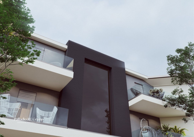 A soli pochi minuti da Vicenza, in una zona residenziale esclusiva, immersa nel verde e comodamen...