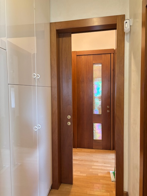 PALTANA: In posizione comoda a tutti i servizi,  appartamento di oltre 100 mq posto al terzo ed u...