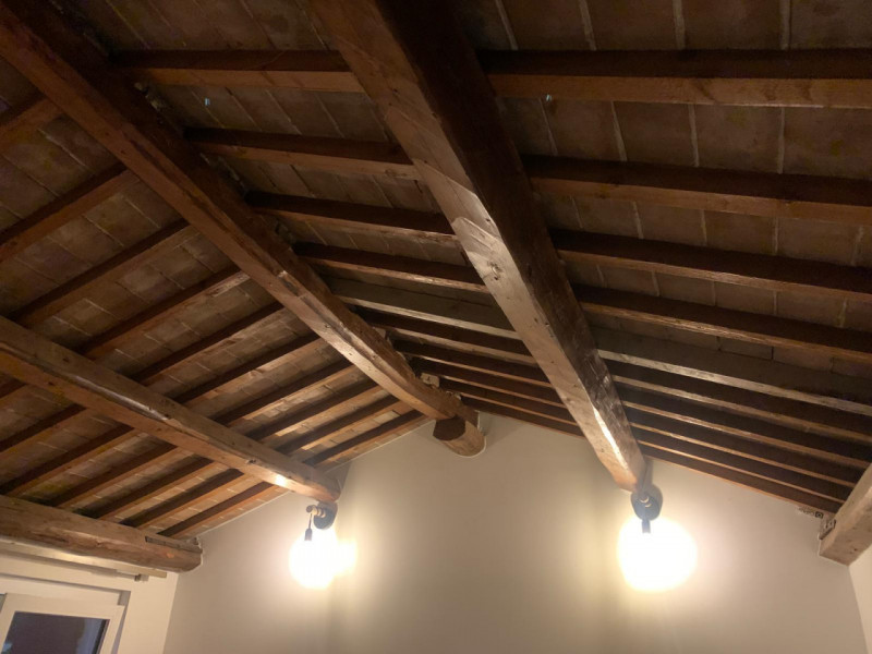 MORTISE: Classe Energetica E, EPgl,nren 130,41 KWh7mq anno.
Porzione di bifamiliare completamente...