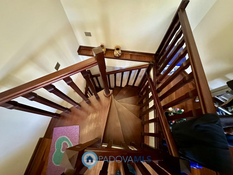 Immobile in esclusiva al Gruppo Padova MLS
MASERA' In centro paese, a due passi da tutti i serviz...