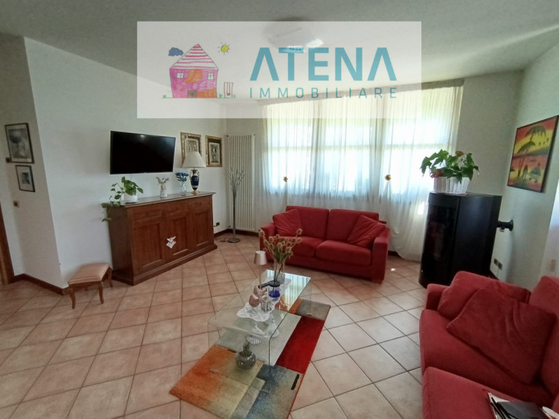 rif. 25658

BOVOLENTA – LOCALITÀ FOSSARAGNA

Villa unifamiliare con ampio giardino e vista aperta...