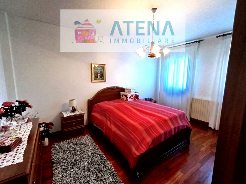 rif. 25658

BOVOLENTA – LOCALITÀ FOSSARAGNA

Villa unifamiliare con ampio giardino e vista aperta...