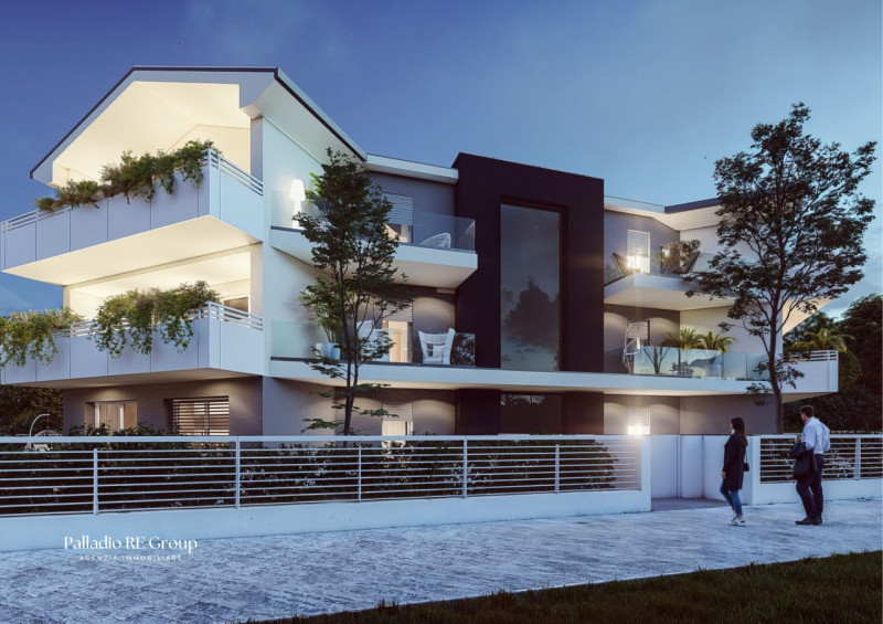 A soli pochi minuti da Vicenza, in una ZONA RESIDENZIALE ESCLUSIVA, immersa nel verde e comodamen...