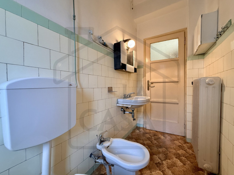 SACRA FAMIGLIA – Nel cuore di uno dei quartieri più ricercati e comodi di Padova, proponiamo un l...