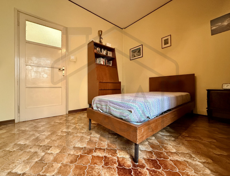 SACRA FAMIGLIA – Nel cuore di uno dei quartieri più ricercati e comodi di Padova, proponiamo un l...