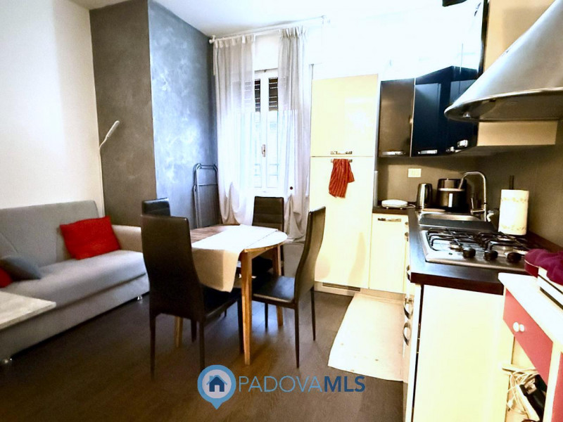 Immobile in esclusiva al Gruppo Padova MLS

Scopri questo grazioso MONOLOCALE AFFITTATO in zona S...